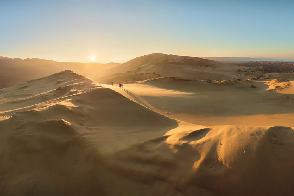 бархан Сарыкум