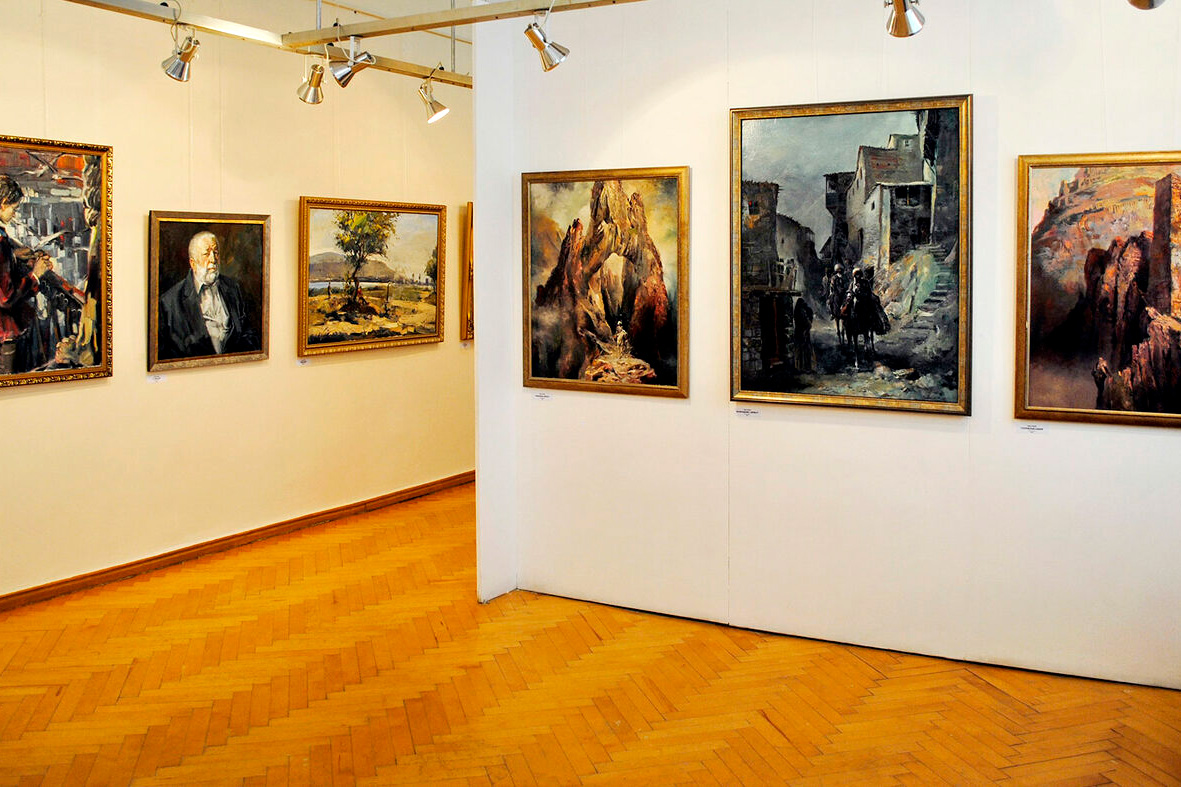 Картинная галерея в Махачкале, Дагестан