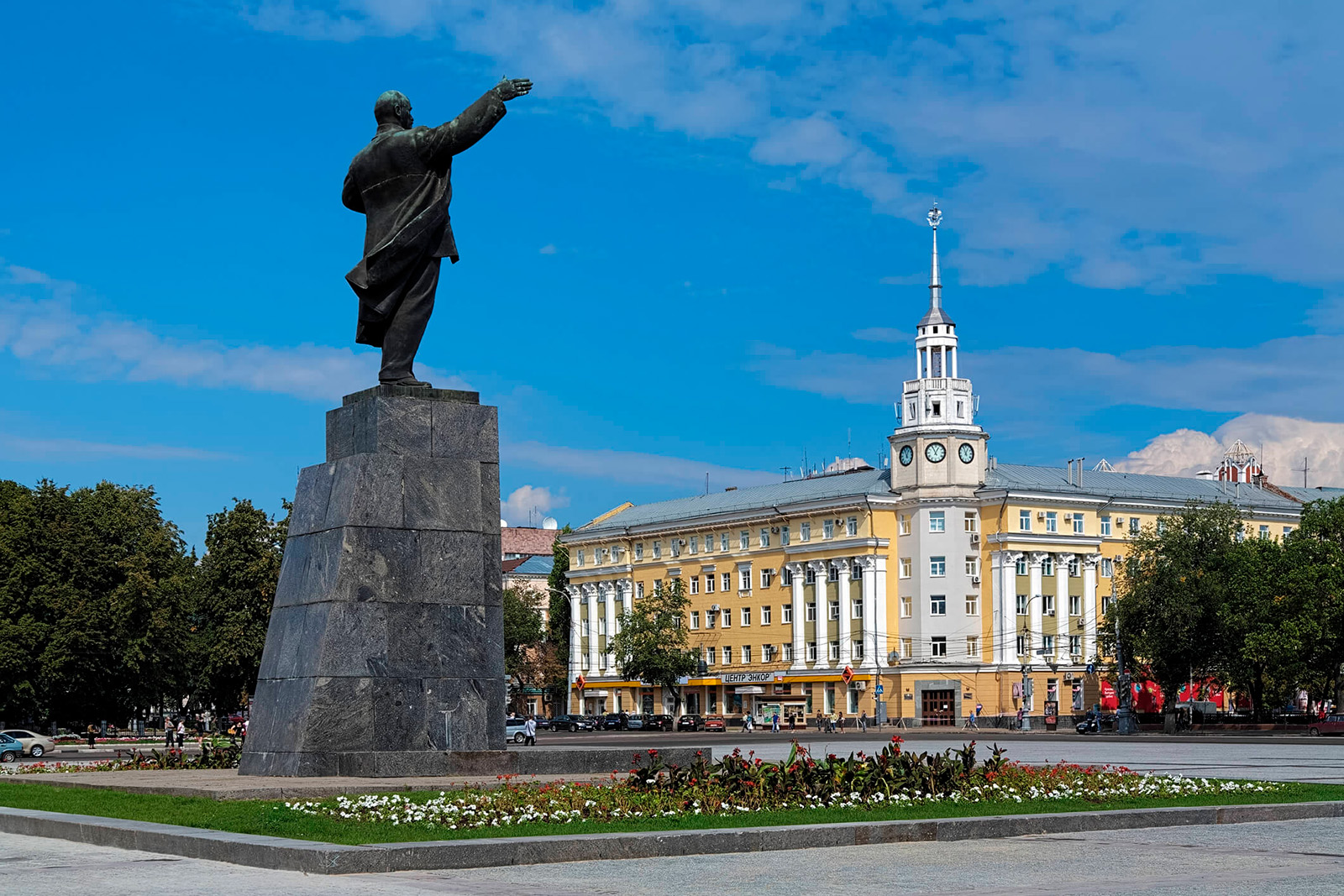 Центральная площадь Ленина в Махачкале