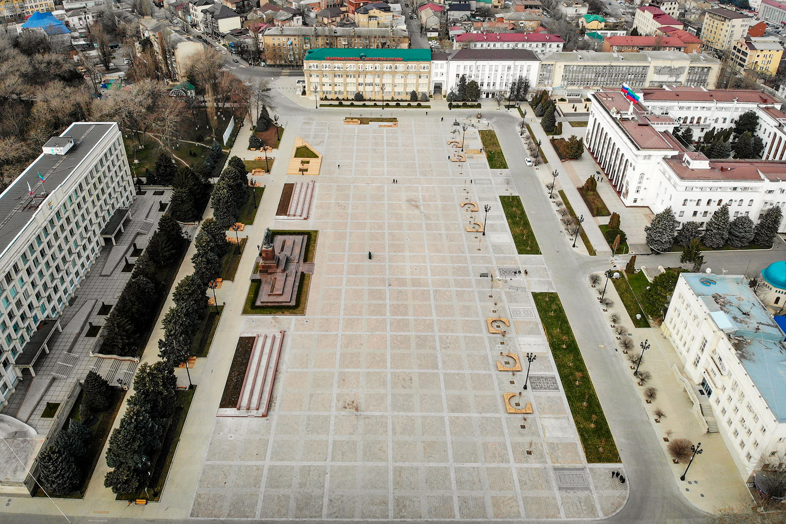 Обновленная площадь Ленина-Свободы в Дербенте